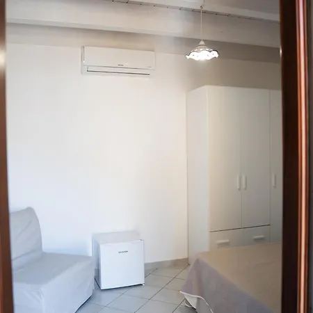 게스트하우스 Casa Lussu 3*